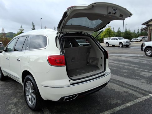 Used 2014 Buick Enclave Leather image 15