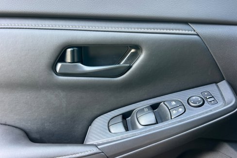 New 2025 Nissan Sentra S image 12