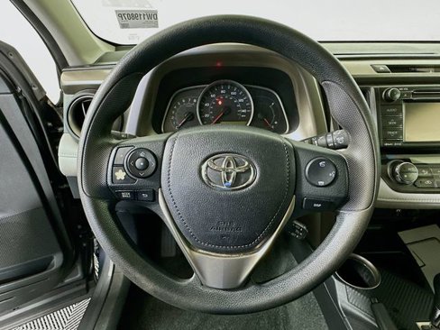 Used 2013 Toyota RAV4 XLE image 13