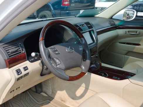 Used 2008 Lexus LS 460 Comfort image 16