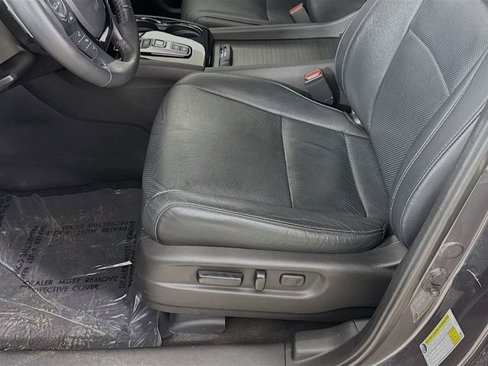 Used 2018 Honda Pilot Elite image 19