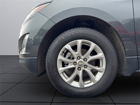 Used 2021 Chevrolet Equinox LT image 22
