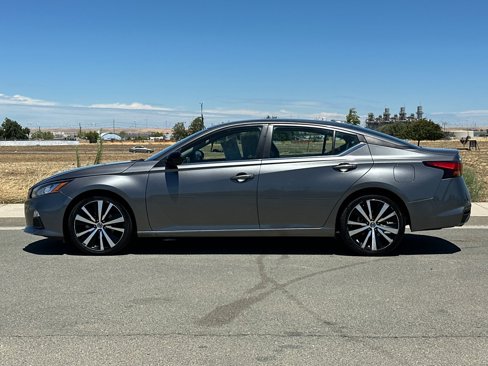Used 2022 Nissan Altima 2.5 SR image 7