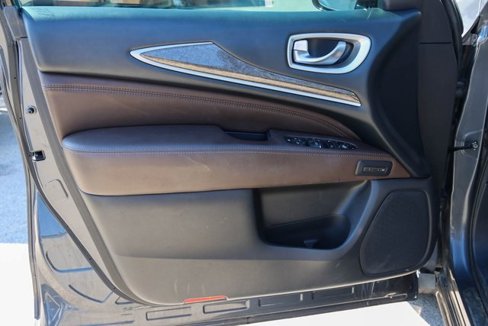 Used 2013 INFINITI JX35 AWD w/ Premium Pkg image 11
