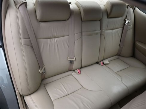 Used 2004 Lexus ES 330 image 38