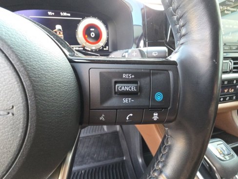 Used 2022 Nissan Pathfinder Platinum w/ Cargo Package image 24