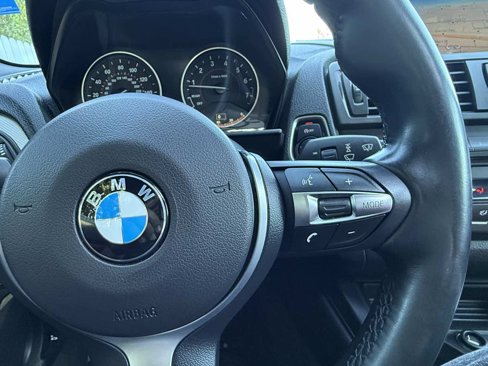 Used 2015 BMW M235i Coupe image 17