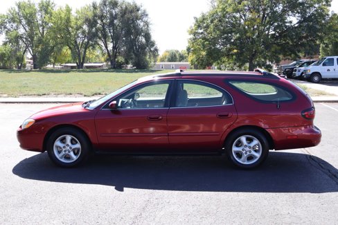 Used 2001 Ford Taurus SE image 9