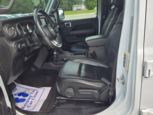 Used 2021 Jeep Wrangler Unlimited Sahara w/ Safety Group image 7