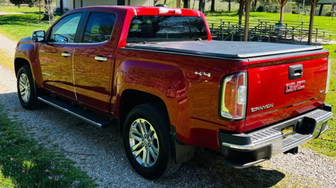 Used 2015 GMC Canyon SLT image 10
