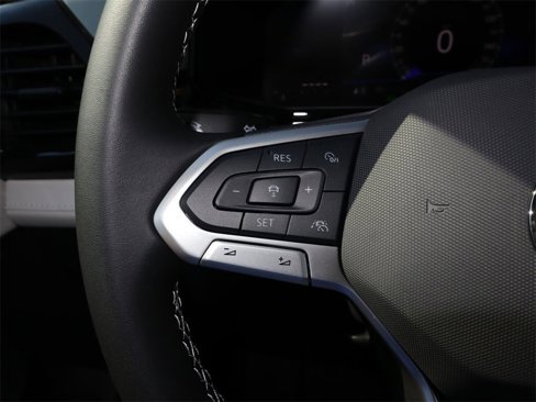 New 2025 Volkswagen Taos S image 21