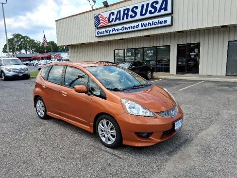 Used 2011 Honda Fit Sport image 2