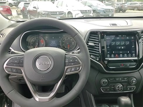 Used 2022 Jeep Cherokee Limited image 22