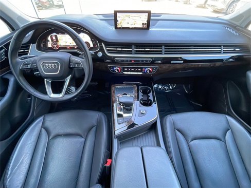 Used 2018 Audi Q7 3.0T Prestige w/ Prestige Package image 12