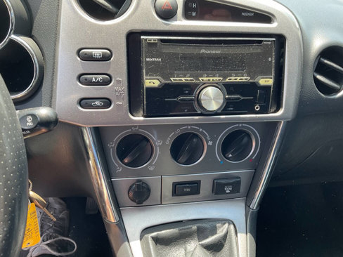Used 2005 Toyota Matrix XR image 16