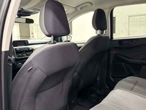 Used 2021 Ford Escape S image 19
