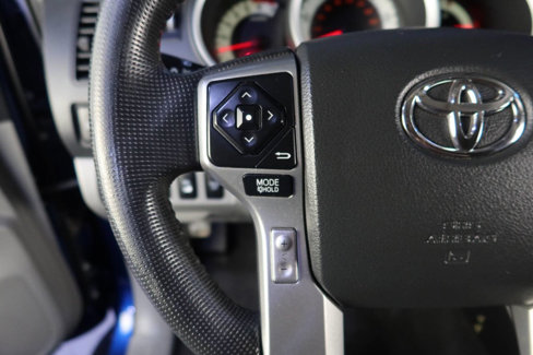 Used 2015 Toyota Tacoma 4x4 Double Cab w/ TRD Off-Road Package image 31