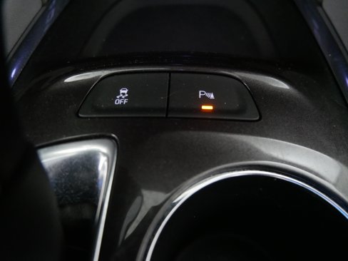 Used 2022 Chevrolet Malibu LT image 37