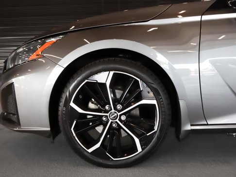 Used 2024 Nissan Altima 2.5 SR image 5