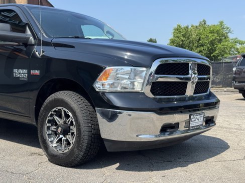 Used 2020 RAM 1500 Tradesman w/ Chrome Appearance Group image 7