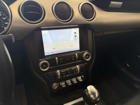 Used 2021 Ford Mustang Premium image 22