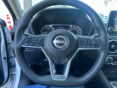 Used 2024 Nissan Sentra SV image 25