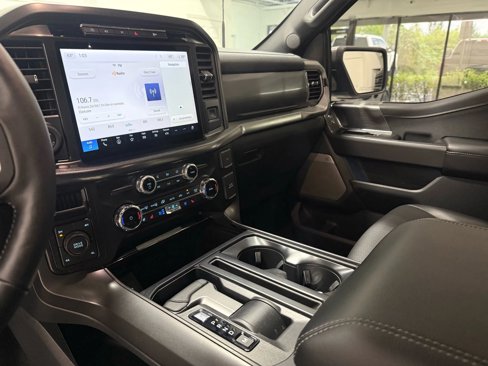 Used 2024 Ford F150 Lariat image 29
