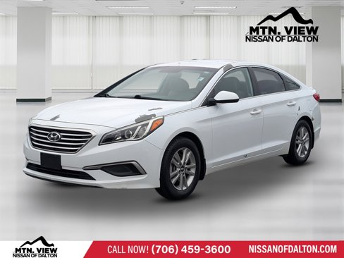 Used 2017 Hyundai Sonata SE image 4
