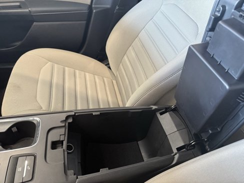 Used 2017 Ford Fusion S image 27