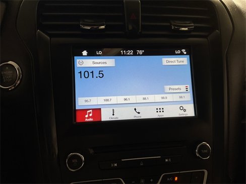Used 2018 Ford Fusion SE w/ Equipment Group 201A image 22