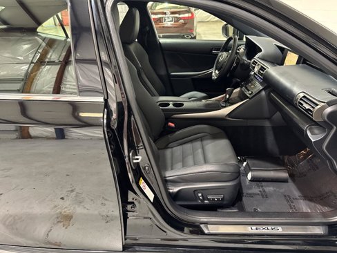 Used 2016 Lexus IS 200t image 54