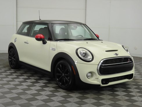 Used 2017 MINI Cooper S image 3