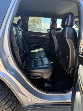 Used 2015 Jeep Grand Cherokee Limited image 17