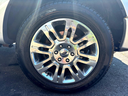 Used 2014 Ford F150 Platinum image 17