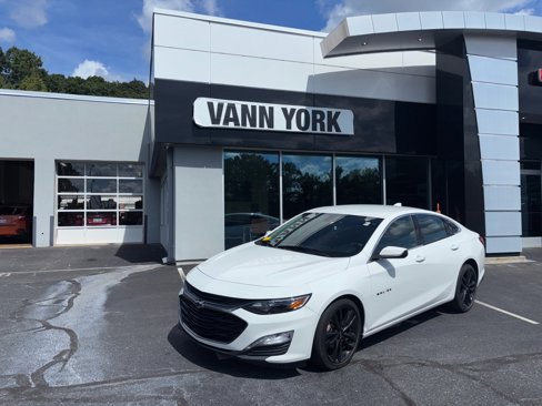 Used 2020 Chevrolet Malibu LT w/ Redline Edition image 1