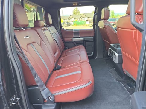 Used 2018 Ford F150 Platinum w/ Equipment Group 701A Luxury image 16