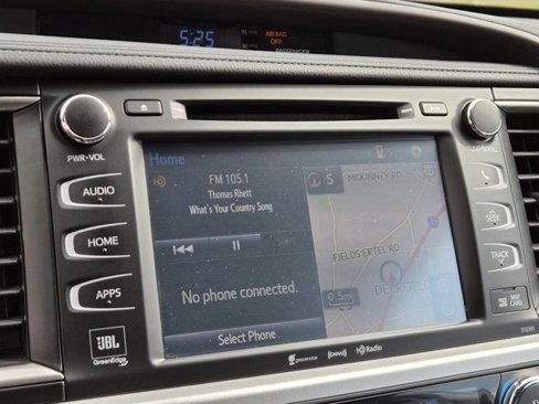 Used 2019 Toyota Highlander Limited Platinum image 12