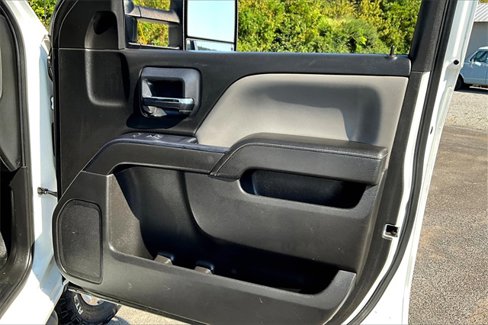 Used 2015 Chevrolet Silverado 2500 W/T image 19
