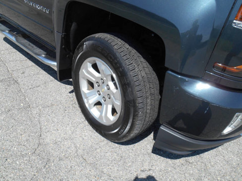 Used 2017 Chevrolet Silverado 1500 LT w/ All Star Edition image 14