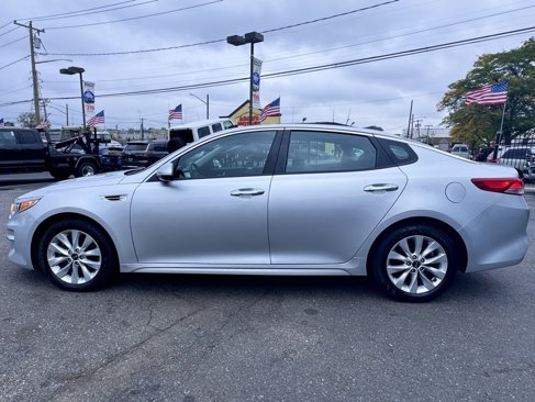 Used 2016 Kia Optima EX w/ Premium Package image 4