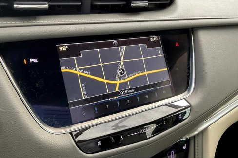Used 2017 Cadillac XT5 Luxury w/ Driver Awareness Package image 31