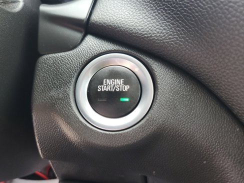 Used 2019 Chevrolet Equinox LT w/ Driver Convenience Package image 19