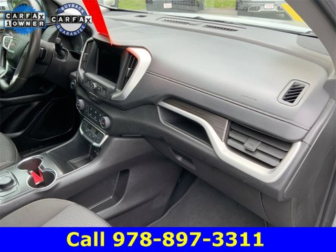 Certified 2024 GMC Terrain SLE image 27