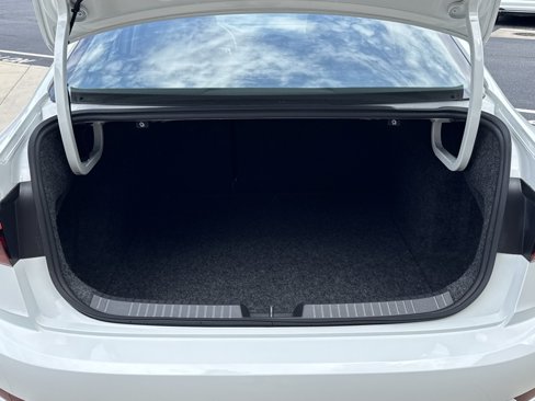 Used 2021 Volkswagen Jetta S w/ Driver Assistance Package image 8