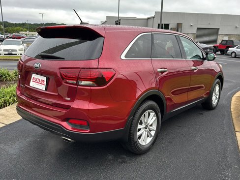 Used 2020 Kia Sorento LX image 5