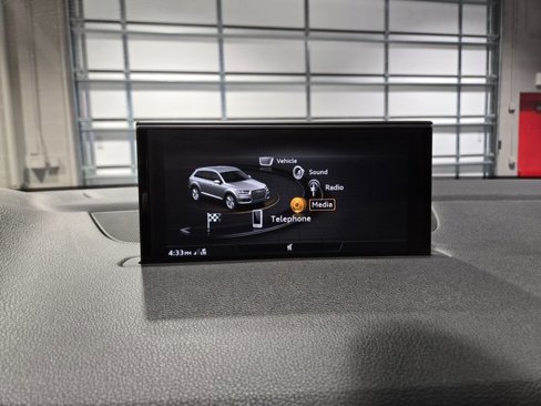 Used 2017 Audi Q7 3.0T Premium Plus image 26