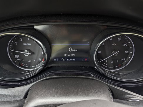 Used 2021 Buick Encore GX Preferred w/ Cold Weather Comfort Package image 2