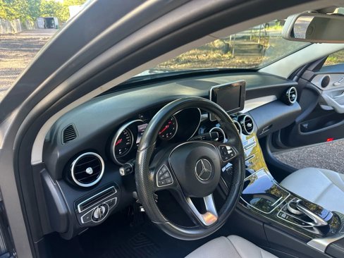 Used 2016 Mercedes-Benz C 300 Sedan image 24