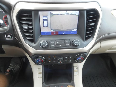 Used 2017 GMC Acadia Denali w/ Technology Package image 13