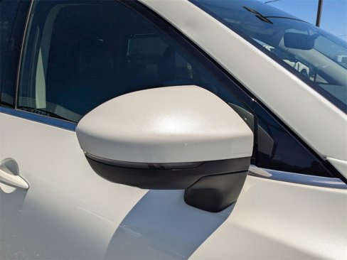 Used 2023 Nissan Pathfinder SL image 12